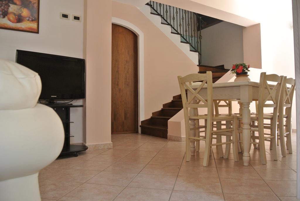 B&B Casa Antonia Trentinara Екстер'єр фото