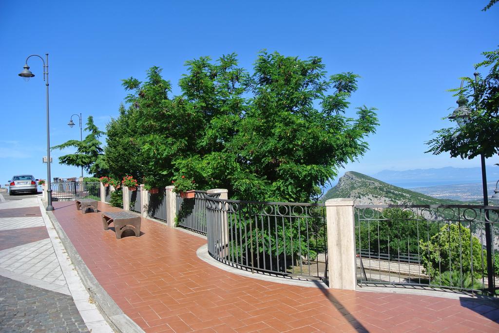 B&B Casa Antonia Trentinara Екстер'єр фото