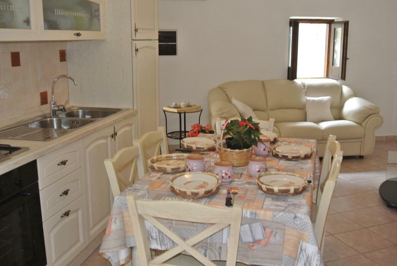 B&B Casa Antonia Trentinara Екстер'єр фото
